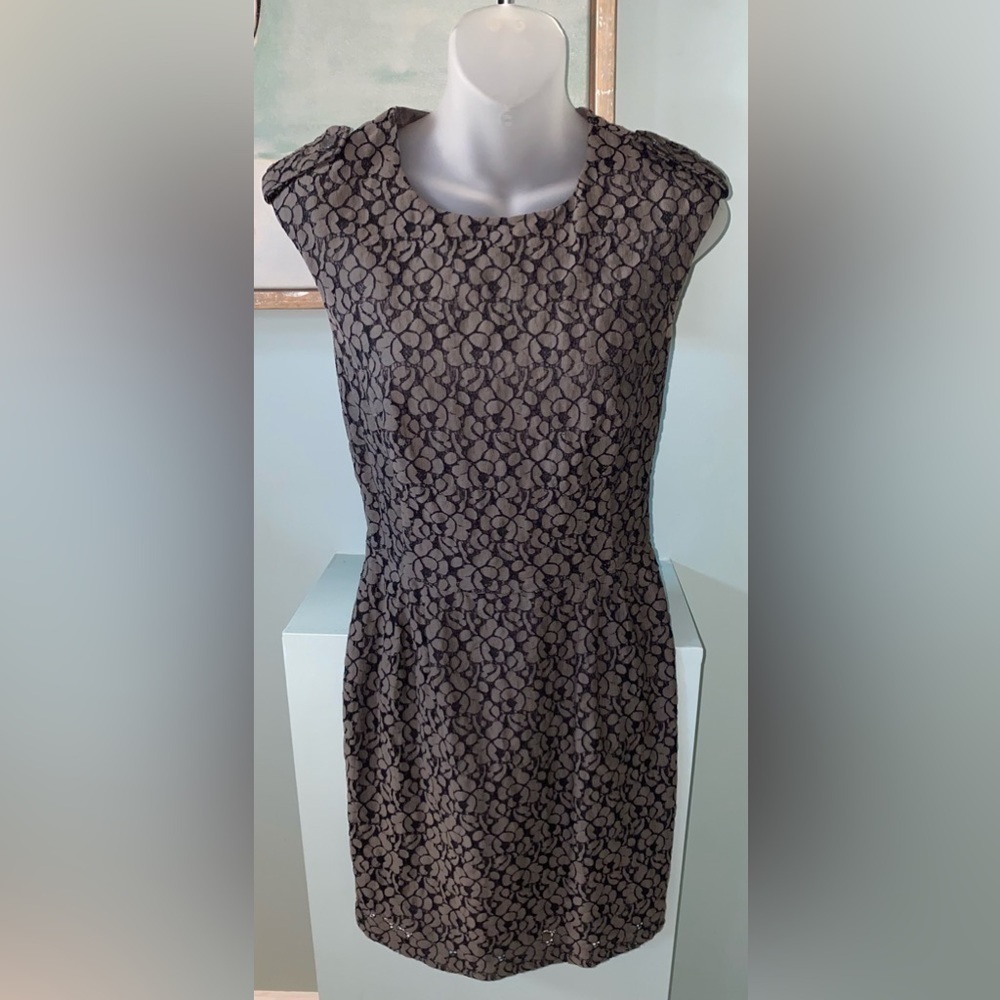 Stile Benetton Dress Size Small in Very Nice Condition - Picture 11 of 11